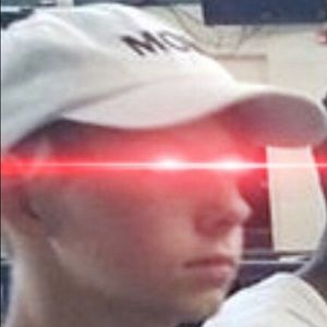 Meet your Posher, Aiden